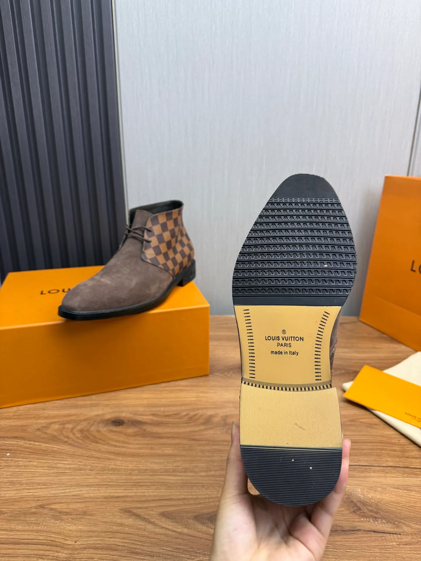 Men's shoes 💰760💰 LV. - Men's business casual leather shoes, top quality cow products. 1:1 shipment ⬆️Luxury and noble 👞All imported original brand leather materials, just to create a more comfortable wearing experience, upper: original cowhide ➕Imported full cow lining, original outsole ✔️16-45 (38.45 non-returnable)